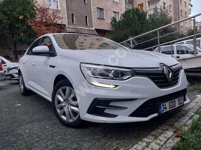 HOŞEL OTOMOTİV,DEN 2022 MODEL RENAULT MEGANE 1.3 JOY 140