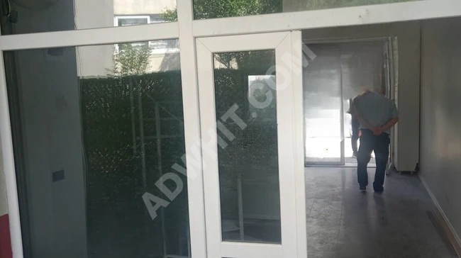 Store for sale in BEYLİKDÜZÜ ADNAN KAHVECİ neighborhood