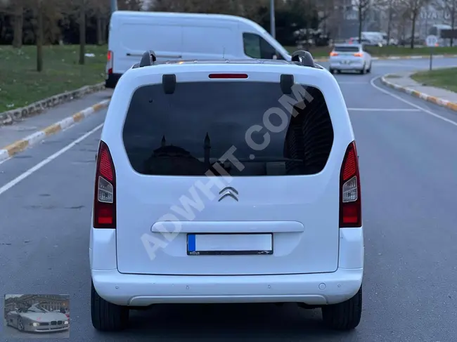 KARDEM AUTO'DAN CITROEN BERLİNGO CAM TAVAN FULL PAKET