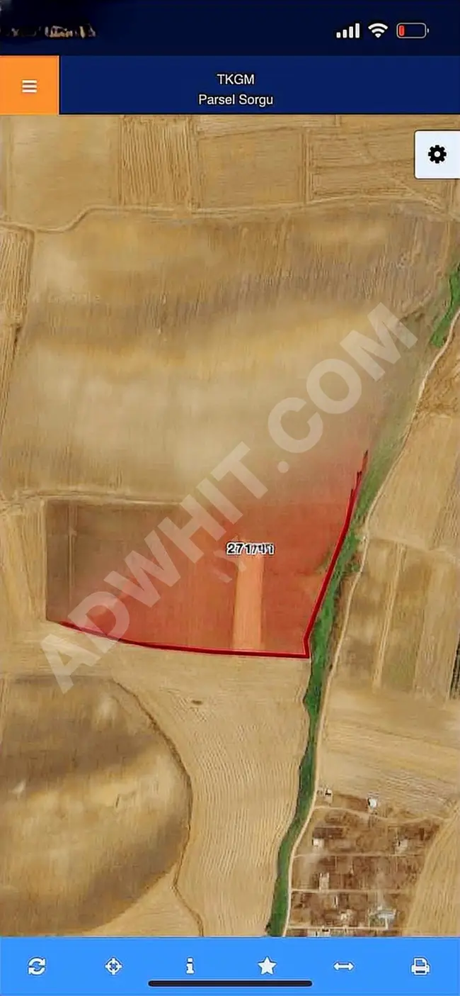 A plot of land with an area of 280 square meters overlooking the sea in ÇEŞMELİ from SILA.