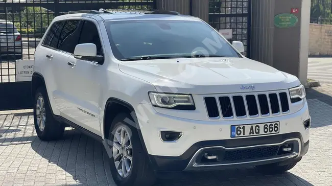 سيارة  Jeep Grand Cherokee 3.0 CRD موديل 2014   بسقف بانورامي صندوق أمتعة كهربائي تدفئة 4 مقاعد