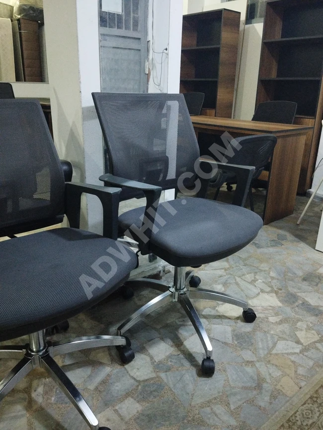 Sale of used office furniture in Ümraniye. Phone number: 0543 768 45 00