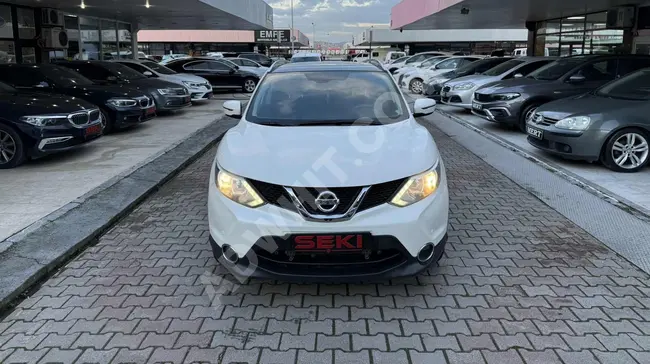 QASHQAİ car model 2016 - Diesel Automatic - 120,000 km - Glass roof