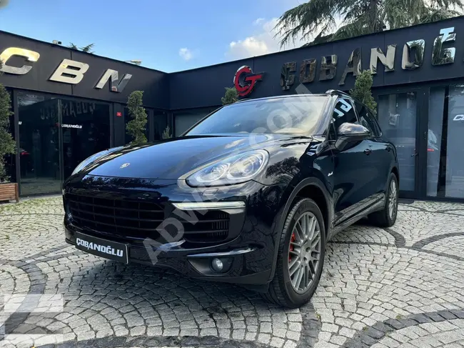 سيارة PORSCHE CAYENNE S 4.1  موديل 2015  ديزل  - صيانة في الخدمة - بدون عيوب