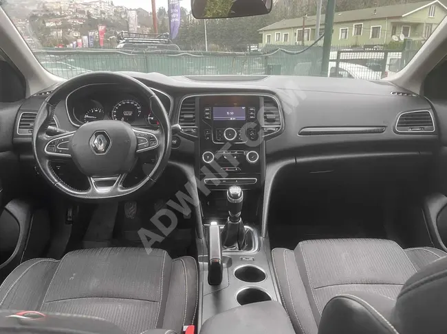 RENAULT MEGANE 1.5 DCI car, 2017 model, manual transmission from NISA AUTOMOTIVE