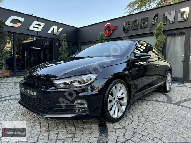 سيارة Volkswagen Scirocco موديل 2015 خالية من الأخطاء - سقف زجاجي - بمسافة 80,000 كم