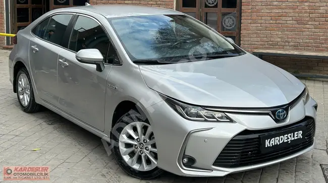 2020 COROLLA HYBRİD SERVİS BAKIMLI 61,000 KM'DE ANINDA KREDİ