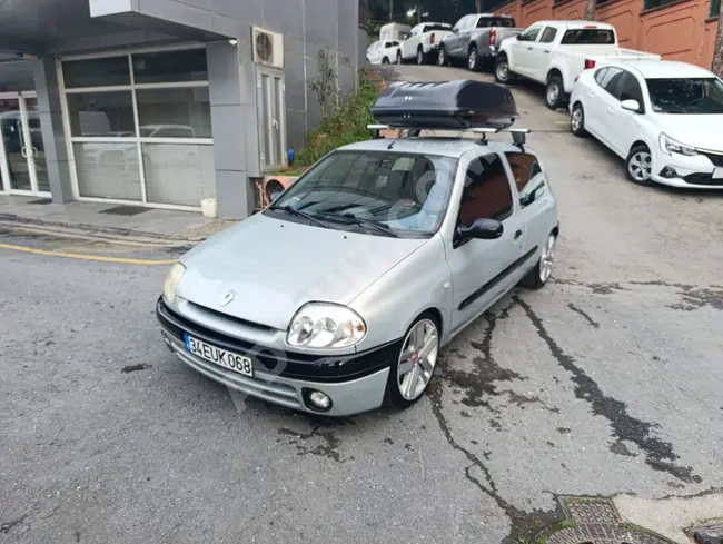 سيارة  Renault Clio 1.6 موديل 2000 - الغاز المسال