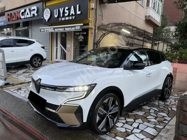 UYSAL'DAN MEGANE E-Tech İCONİC EV60 -HATASIZ-HAFIZA-MASAJ