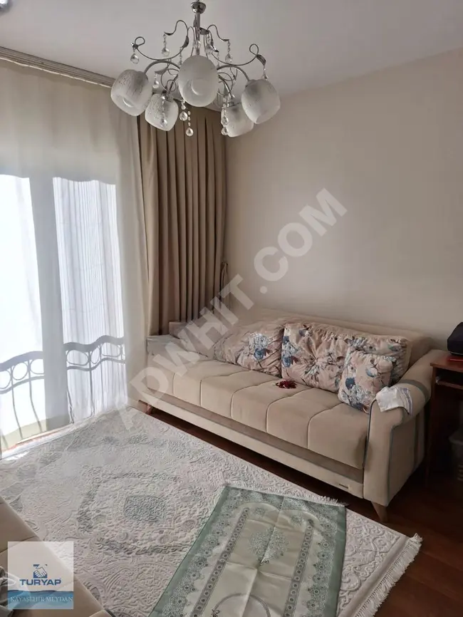 ARNAVUTKÖY KİPTAŞ KONUTLARINDA 3+1 TADİLATLI SATILIK DAİRE