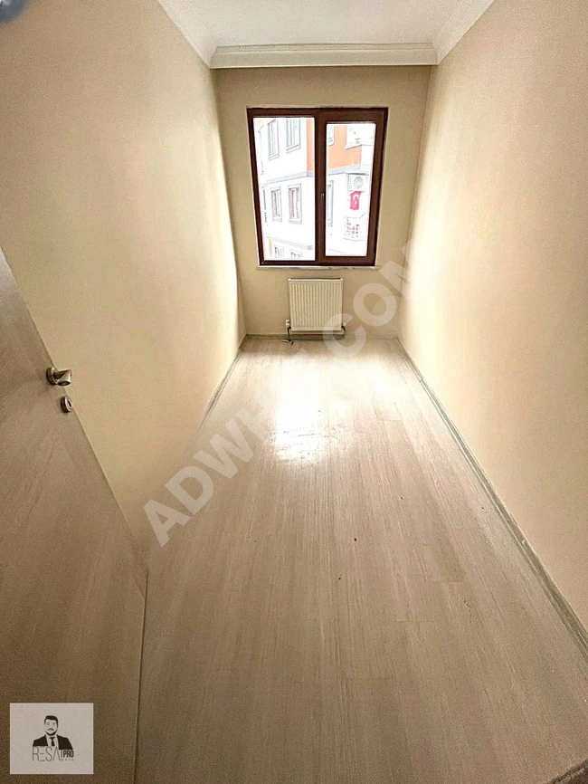 Duplex apartment for rent with an area of 150 square meters, 4+1, located 50 meters from Ataturk Street.