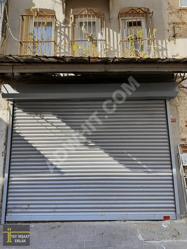 Shop for rent with an area of 45 square meters in KOCAMUSTAFAPAŞA on the main street.