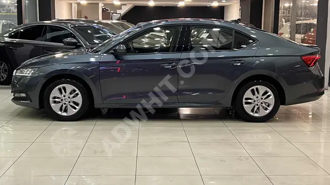 سيارة  Skoda Octavia  بدون طلاء أو خدوش، مسافة 52 ألف كم