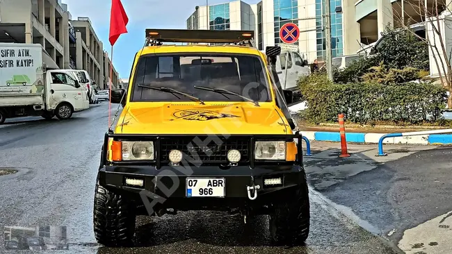 ISUZU TROOPER equipped for off-road