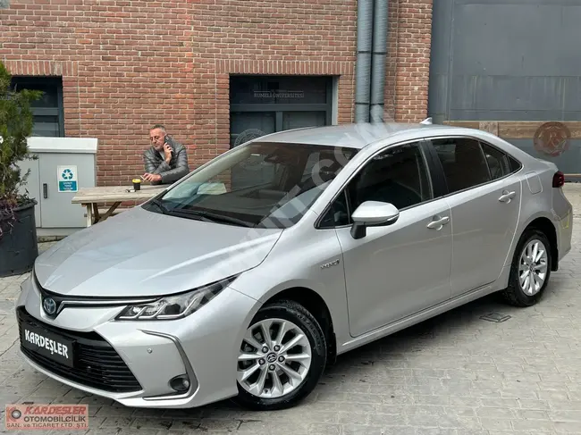 2020 COROLLA HYBRİD SERVİS BAKIMLI 61,000 KM'DE ANINDA KREDİ