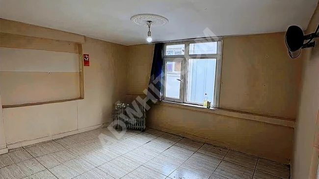 2+1 apartment for rent on the middle floor next to the MARMARAY station in YENİKAPI