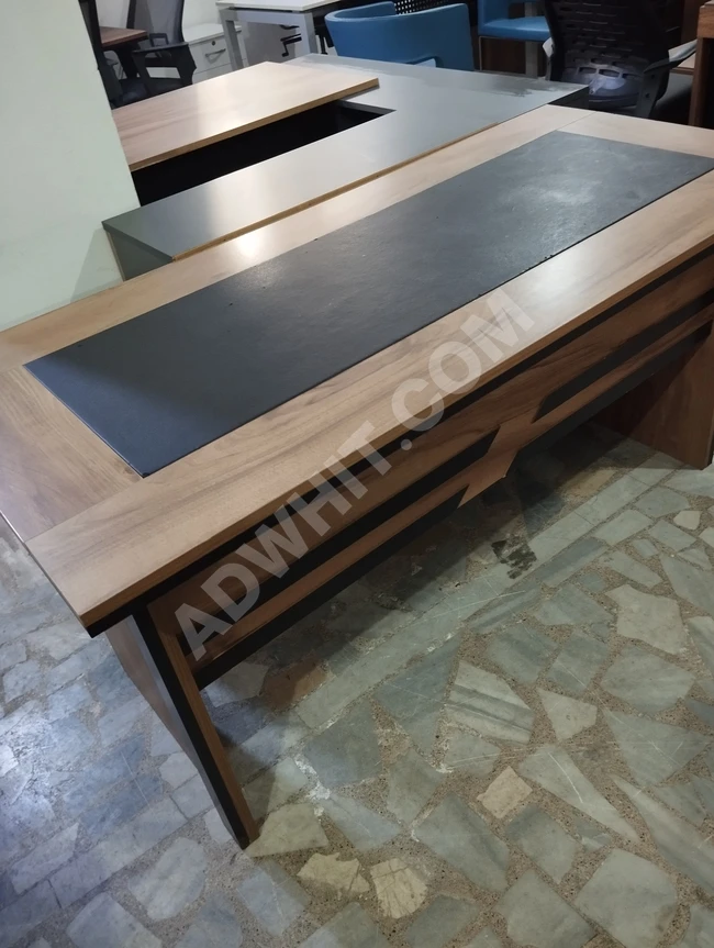 Used office desk 0543 768 45 00