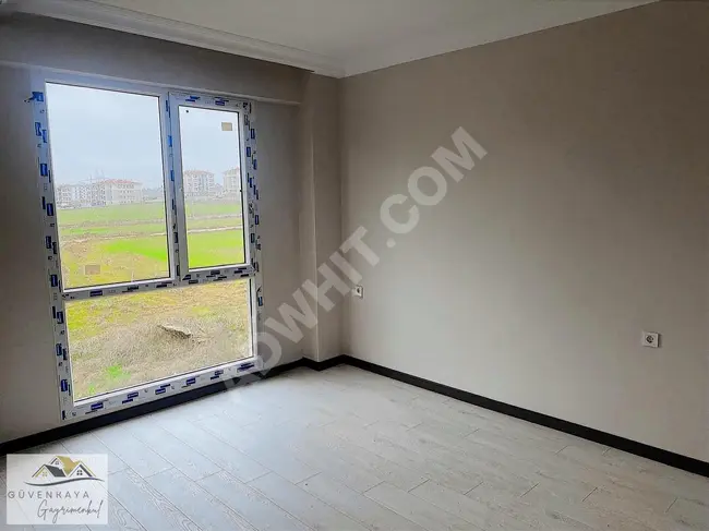 New 2+1 apartment with master bathroom in a complex at MIMAR SINAN.