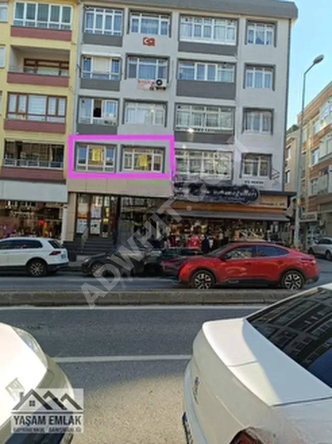 An apartment or commercial shop with an area of 85 square meters in a fantastic location on the main street in the center of ÜMRANİYE.