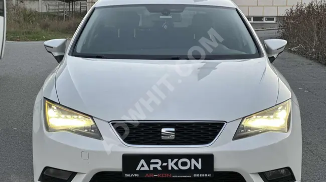 سيارة SEAT LEON 1.6 TDI  ناقل حركةDSG  حزمة إضاءة LED   من المالك الأول  بدون مصاريف