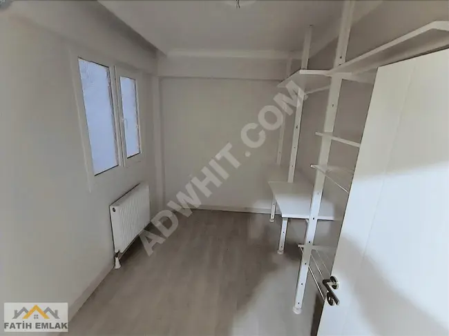 3+1 apartment with an area of 100m2 on the ground floor with parking for sale in a new building in ÜSKÜDAR