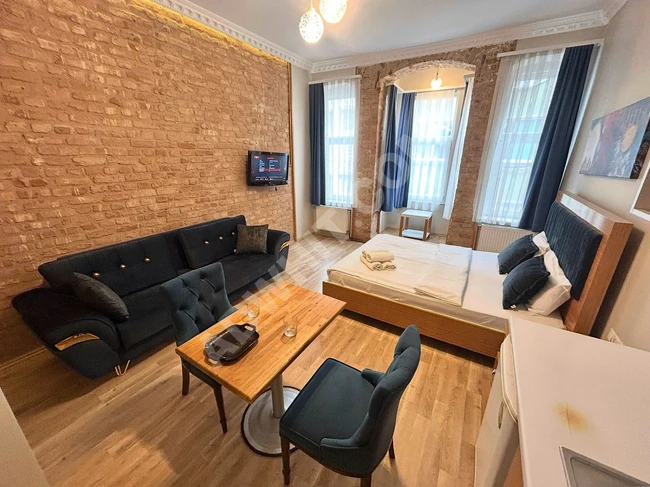 Studio apartment for rent in Beyoğlu Taksim, no security deposit required.