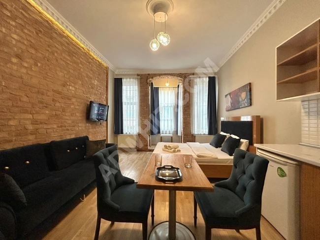 Studio apartment for rent in Beyoğlu Taksim, no security deposit required.