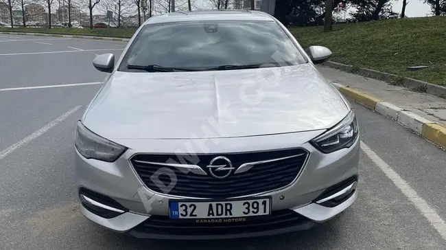 OPEL INSIGNIA car with low mileage, full package, well-maintained