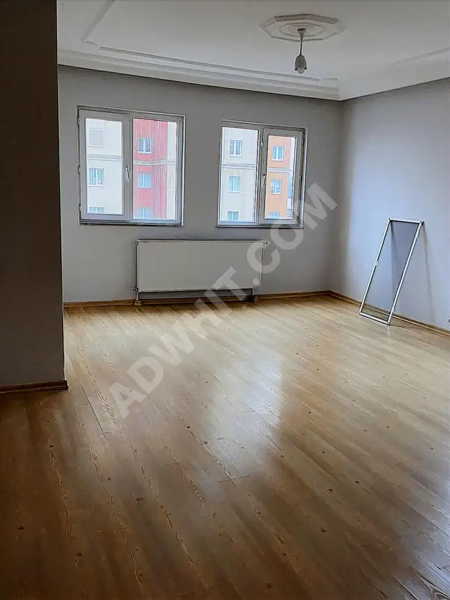 Apartment for rent in a unique location (unfurnished) in the center of Pazar, Istanbul.