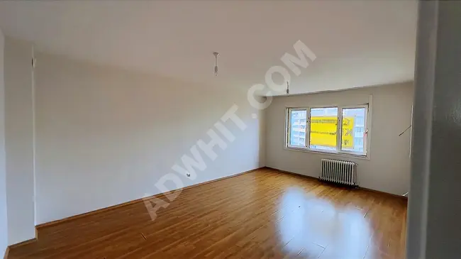 A spacious and bright apartment for rent with a parking space and 24-hour security in Beylikdüzü.