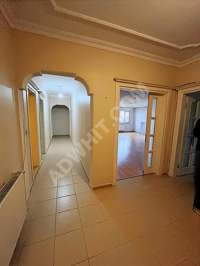 Apartment for rent in a unique location (unfurnished) in the center of Pazar, Istanbul.