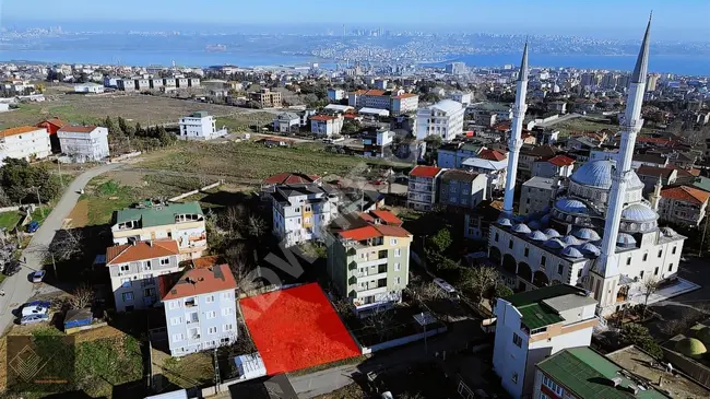 Great opportunity: Residential plot for sale with an area of 400 m2 in Büyükçekmece Muratçeşme