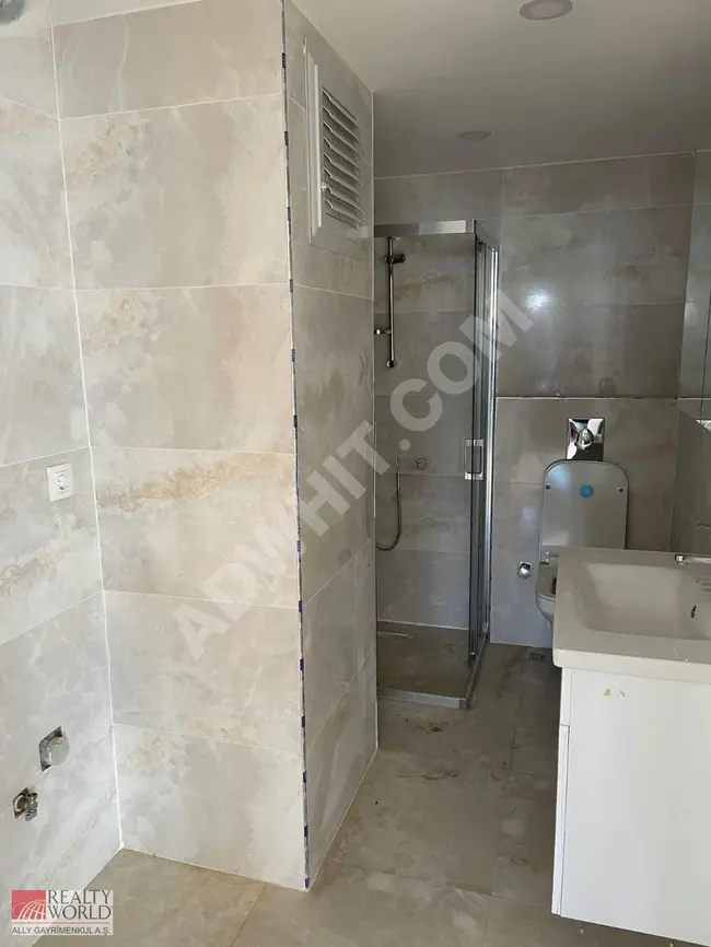 NEW LEVENT BENGİSU EVLERİNDE SÜPERLÜX 4+1 SATILIK DUBLEX DAİRE