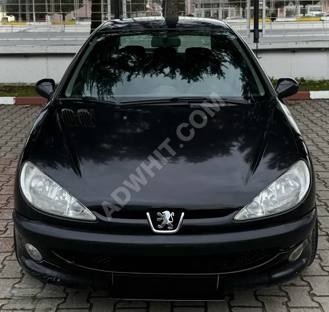 PEJO 206 car, model 2006 - Economical diesel - 5 doors - Air conditioning - ZENON - Steel rims - USB