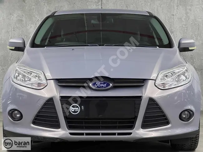 FORD FOCUS 1.6 Ti-VCT model 2012 with 125 horsepower