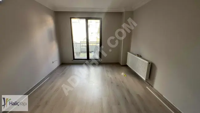 Apartment for Rent 2+1 Mid-Floor Close to the Metro in Çeliktepe