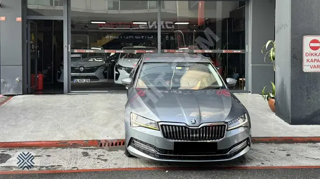 سيارة SKODA SUPERB 1.6 TDI PREMIUM موديل 2020 بدون عيوب وبدون طلاء