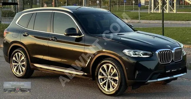 سيارة  BMW X3 خدوج 2022  إصدار جديد - 19,800 كم - صيانة وكيل - نظيفة - كامل المواصفات