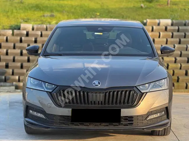 سيارة  SKODA OCTAVIA SPORTLINEموديل 2023 عداد 36,000 كم خالي من الحوادث بدون طلاء