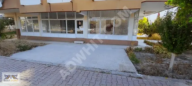 A shop with a street-facing front in ÇAĞLAYAN