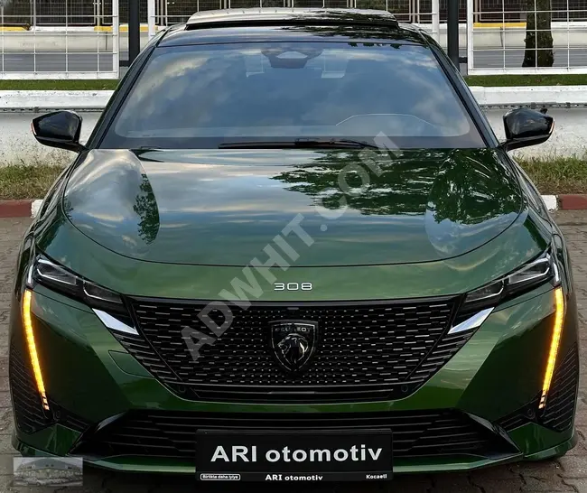 PEUGEOT 308 GT موديل 2023 بلون الاطلاق, مضمونة, بعداد 8700 كم- بفاتورة 20%