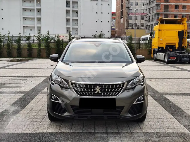 سيارة PEUGEOT 3008 1.5 BLUEHDİ ACTİVE LİFE موديل 2020 *خالٍية من العيوب*