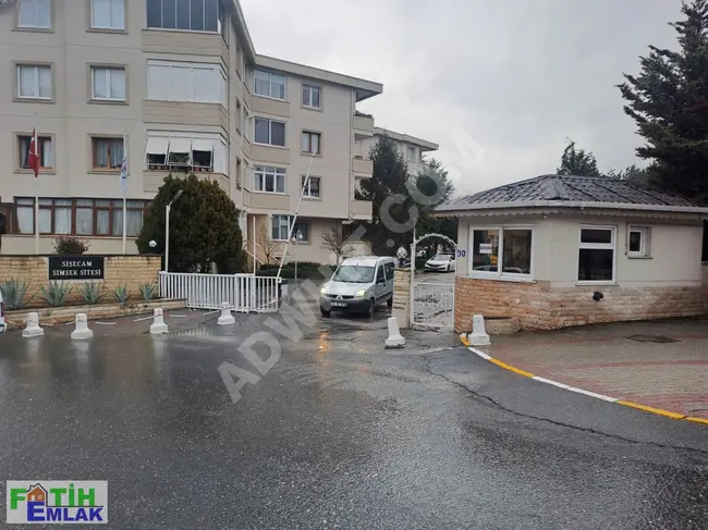 Shop with an area of 75m2 for rent on the street in BEYKOZ ÇUBUKLU