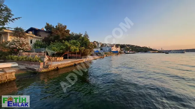 Luxury beachfront chalet for sale on a plot of 1321m2 in BEYKOZ PAŞABAHÇE