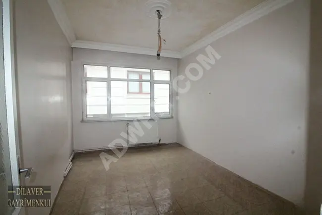 2+1 apartment with an area of 95m2 and a southern facade with floor ownership near ÇAMLIK Street in BAHÇELİEVLER