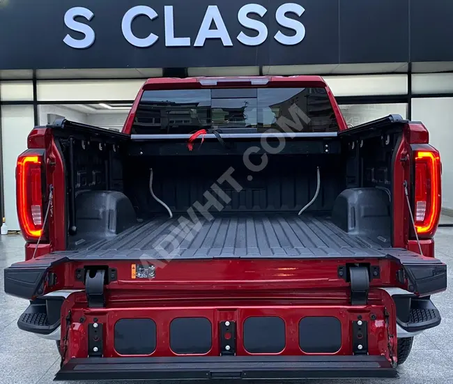 GMC SIERRA SLT Model 2022, a new type of transmission - full specifications