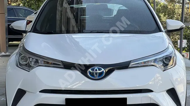 سيارة TOYOTA C-HR HYBRİD وكالة خدمة معتمدة كيلومترات منخفضة