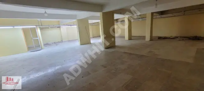 Shop for rent in KÜÇÜKÇEKMECE/SEFAKÖY (320 m²)