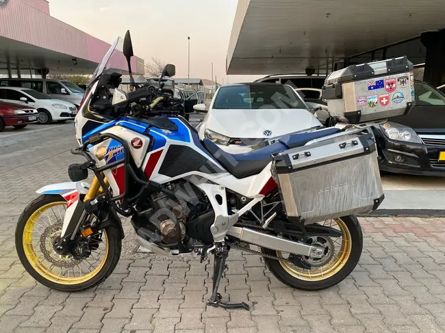 Honda CRF1100L Africa Twin Motorcycle with no errors