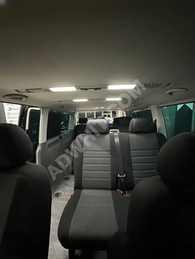 VOLKSWAGEN CARAVELLE DSG model 2023 without defects, possibility of a 200,000 Turkish lira loan over 12 months without interest.